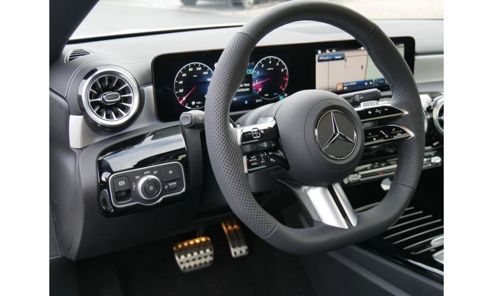 279930