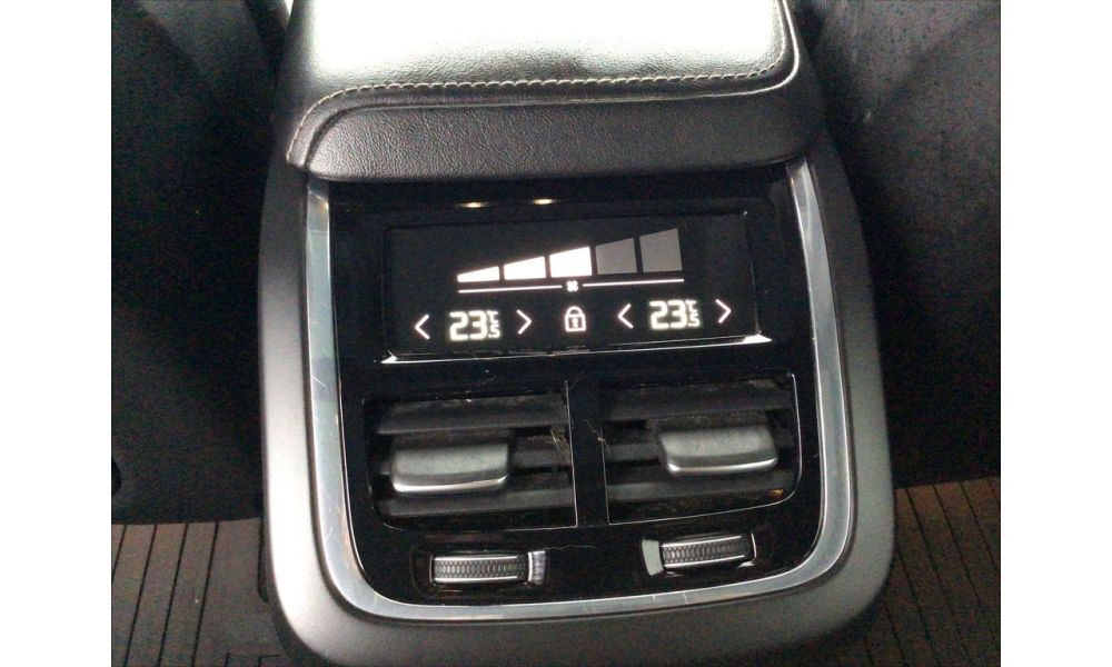 559325