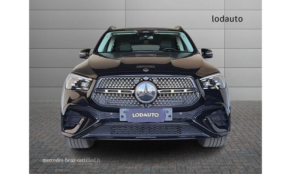 232730