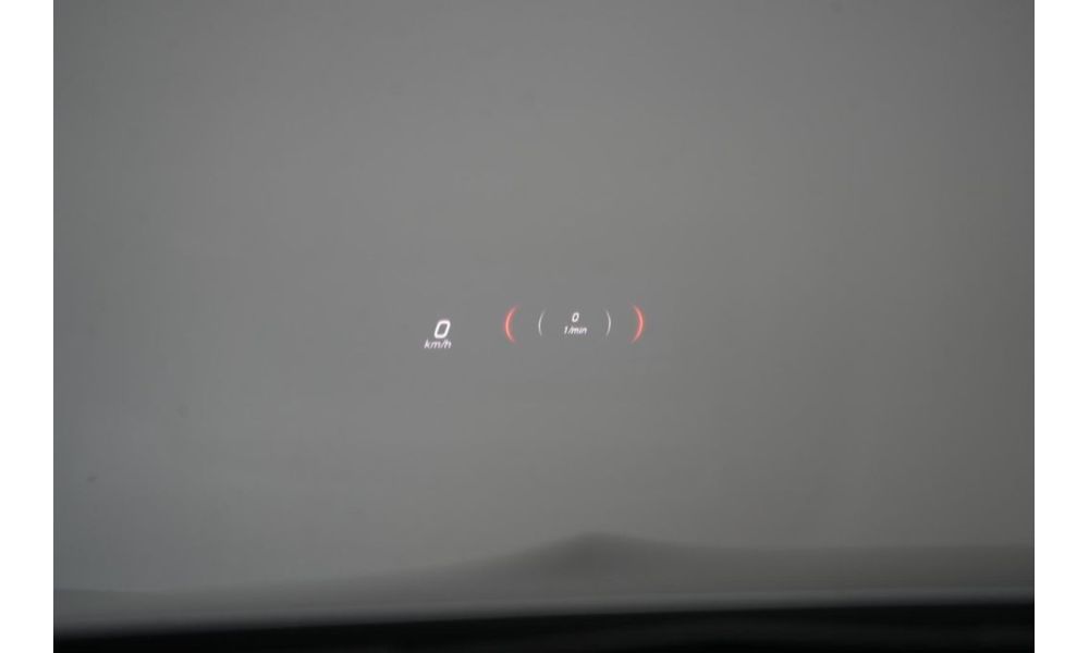 3652