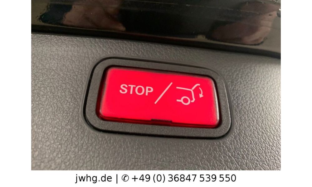 899949