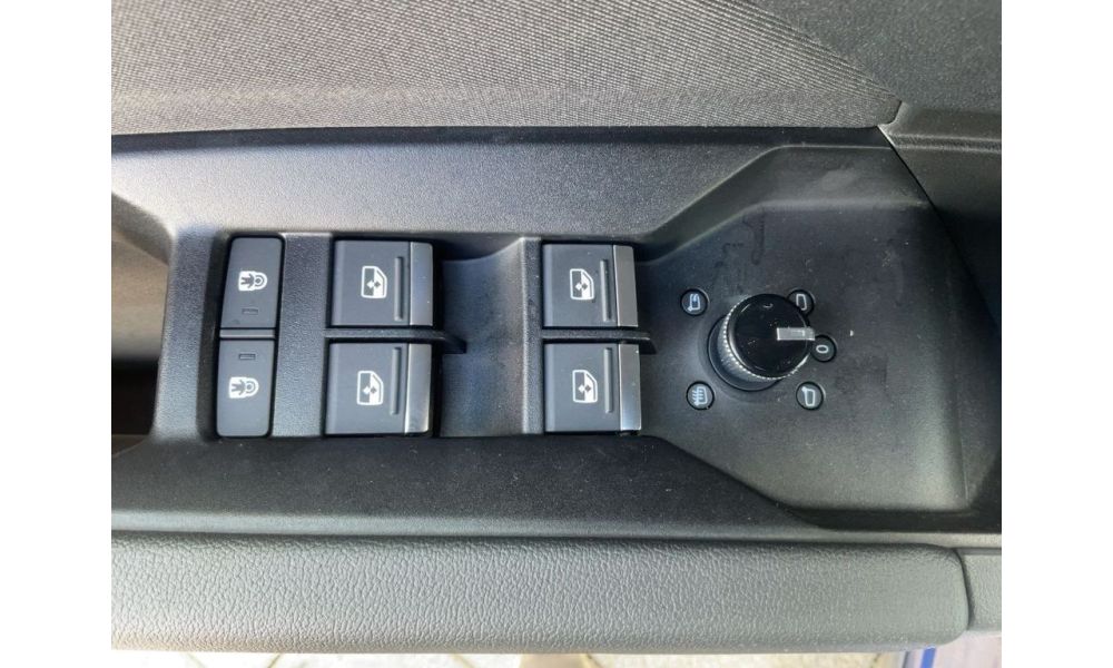 588092