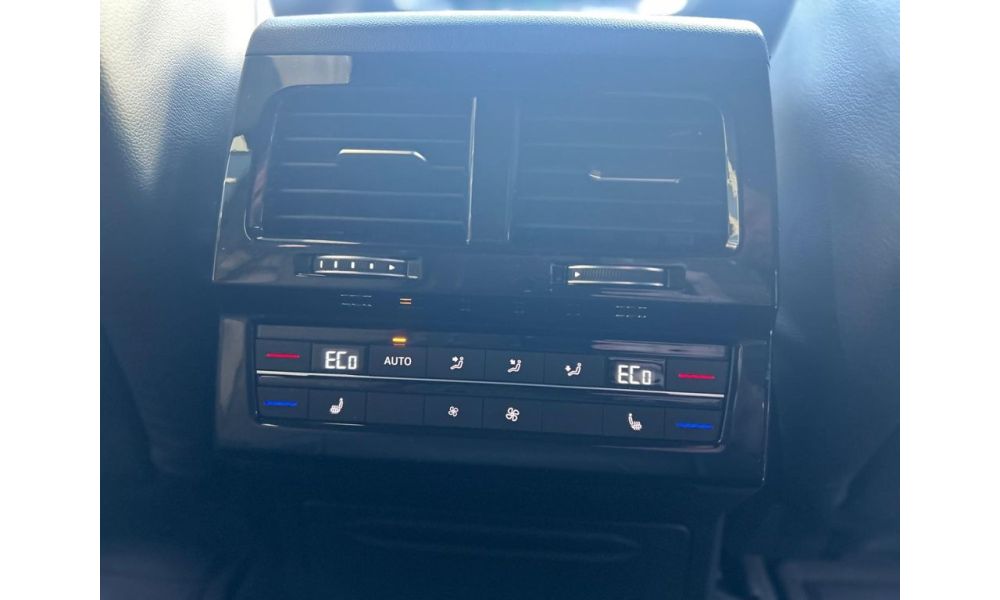810101