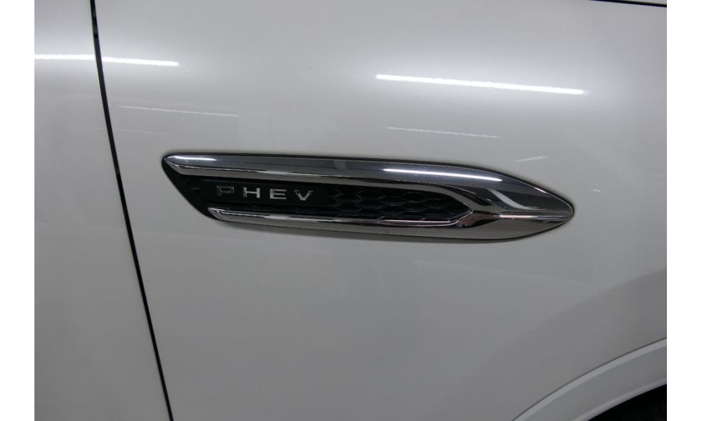 748894