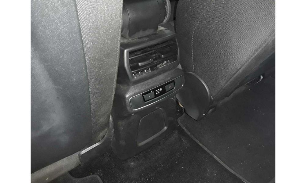 498197