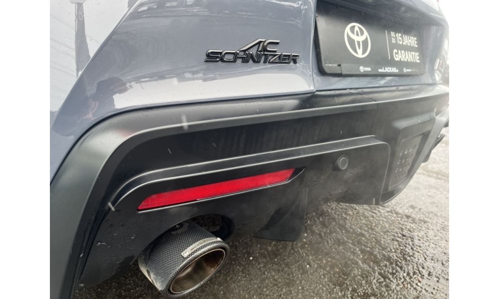 661835