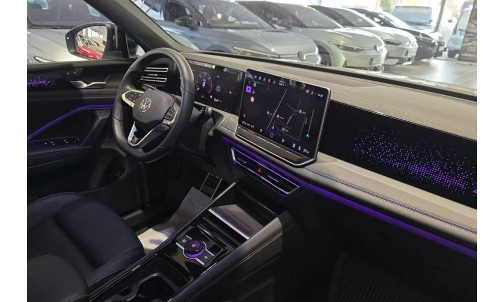 963762