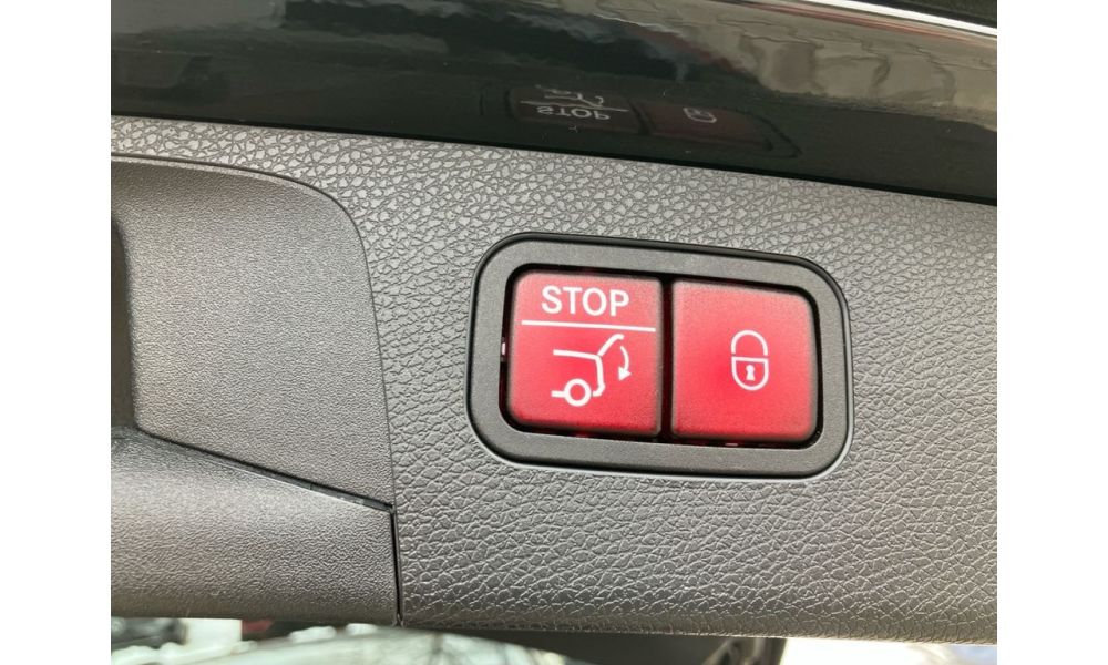 835476