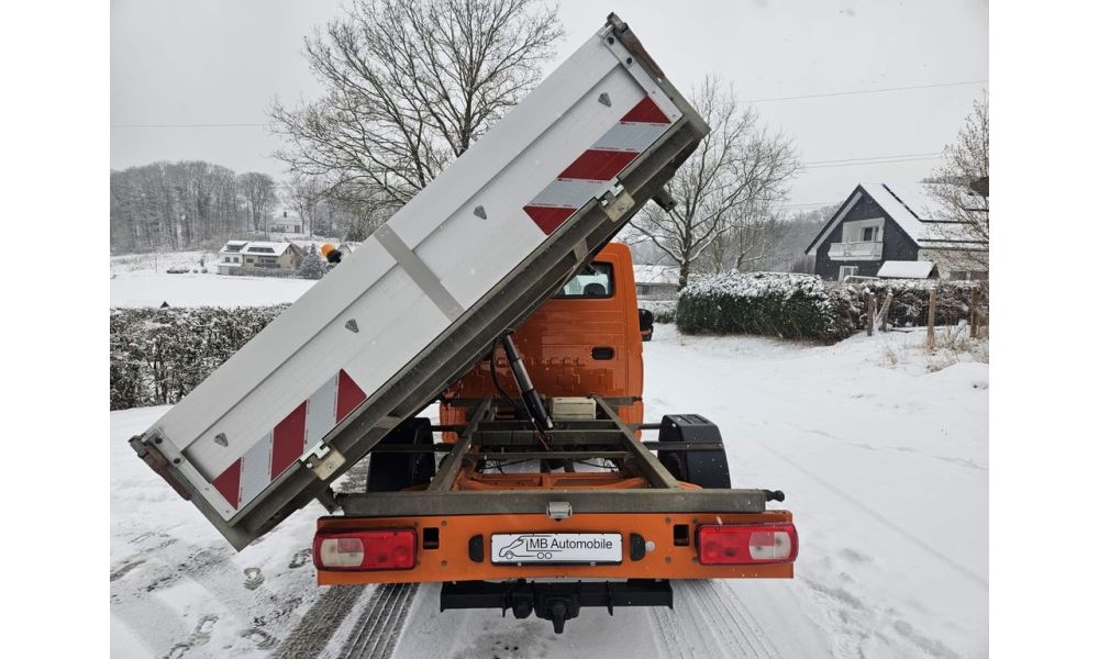 347703