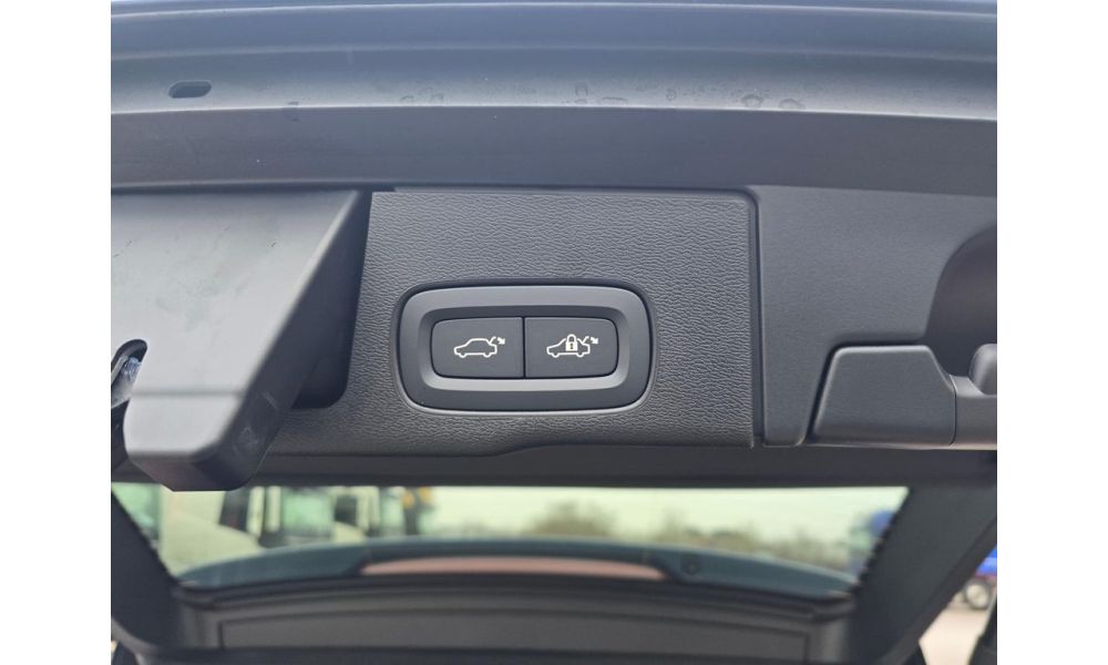 961905