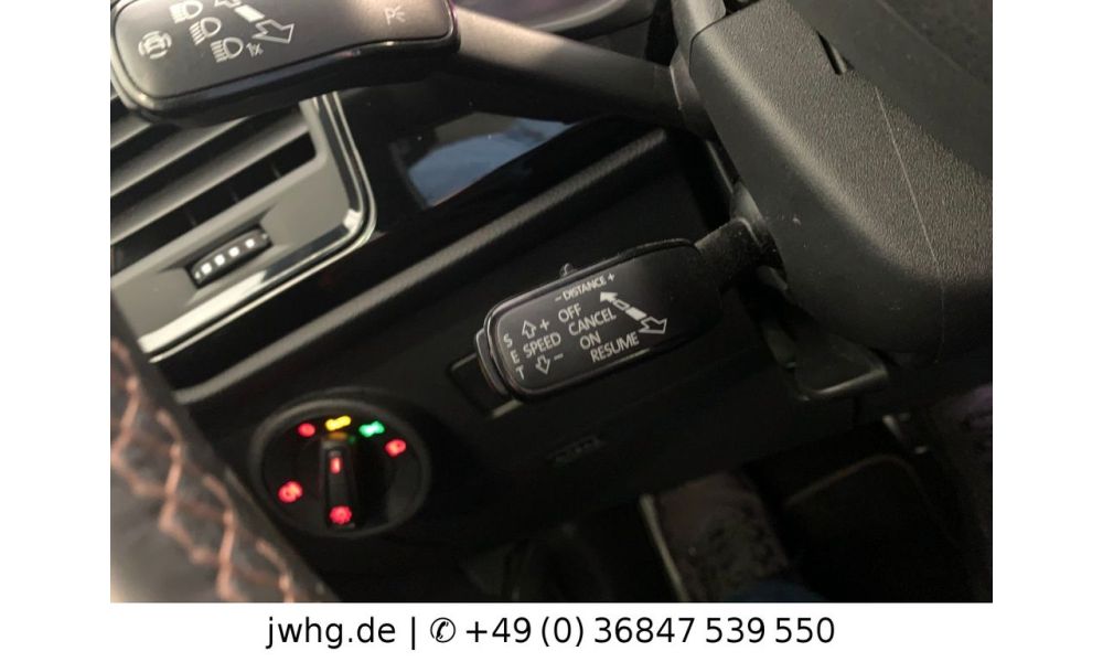 910959