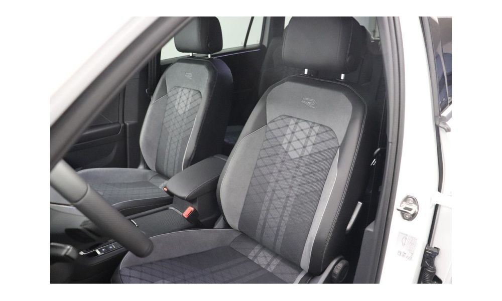 902209