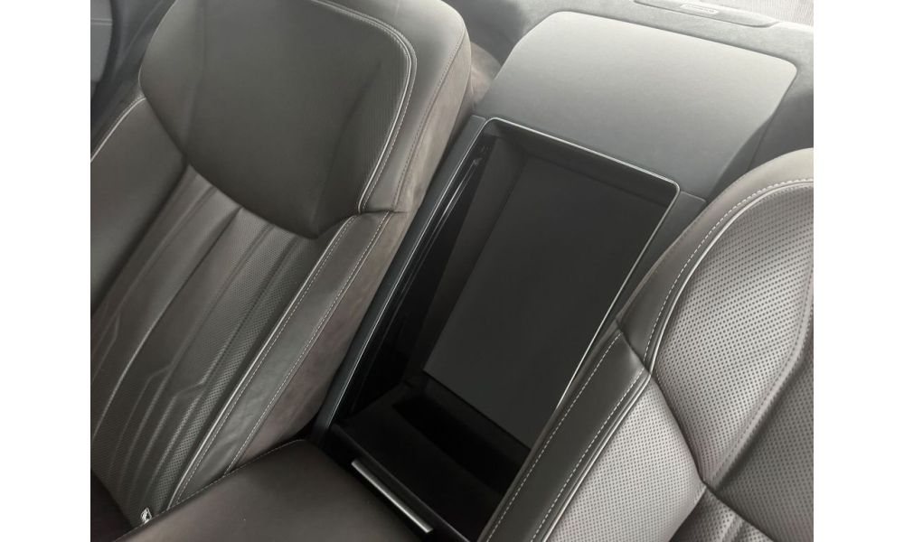 420569