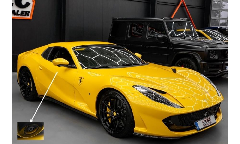 912533