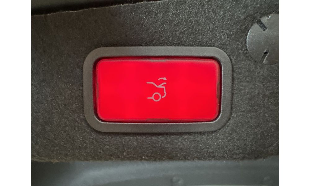 326245