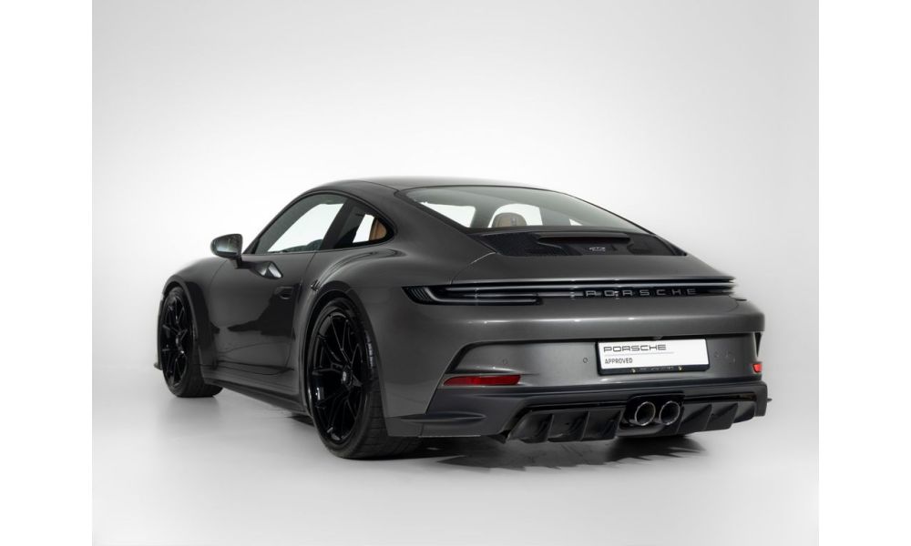 791834