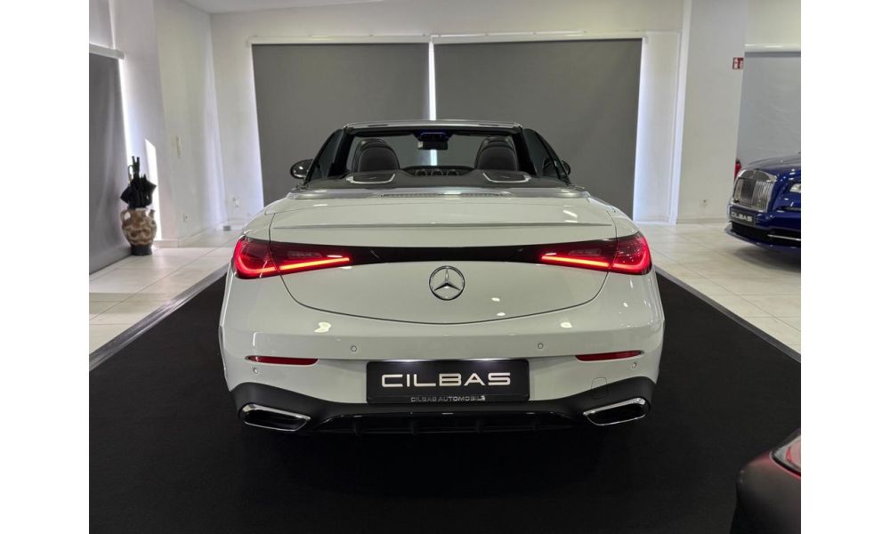 256392