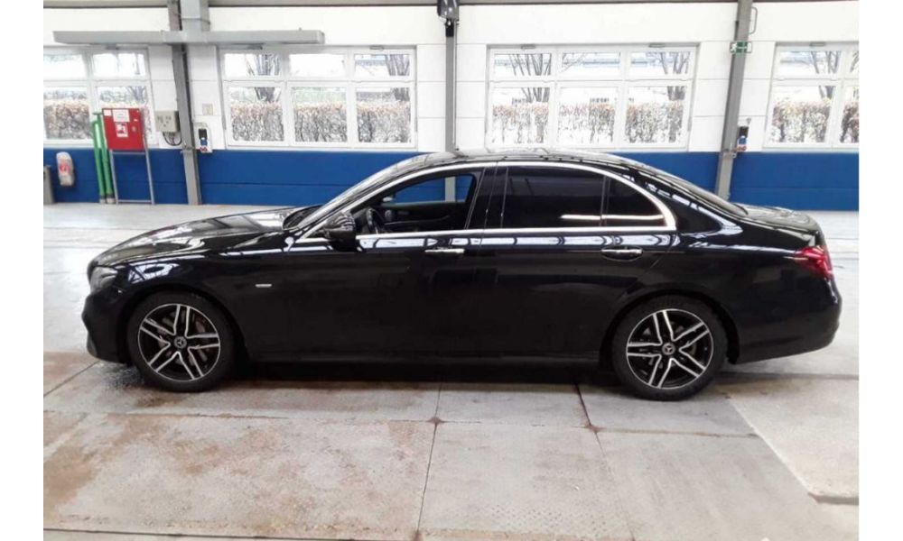 998816