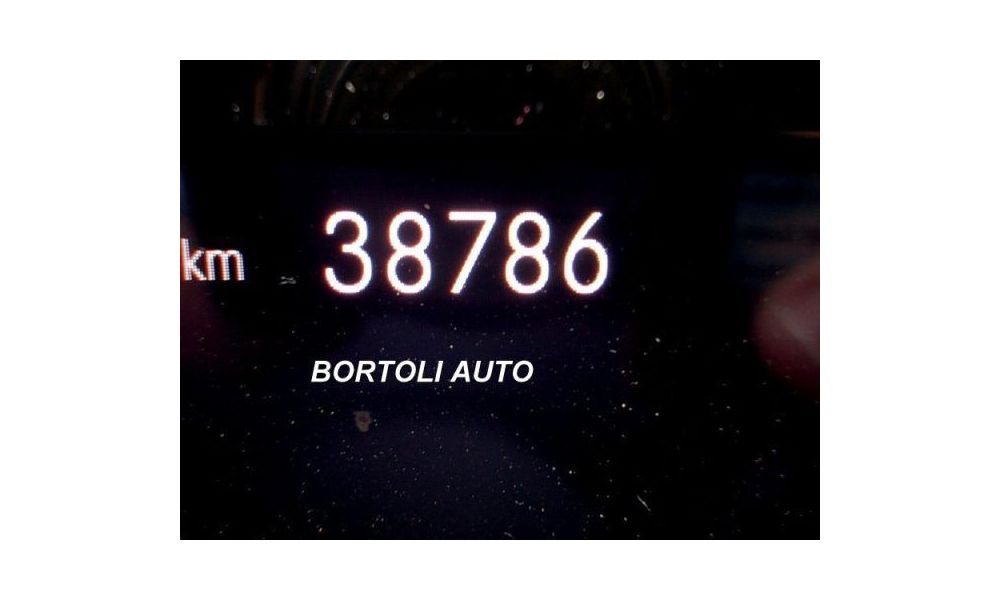 306735