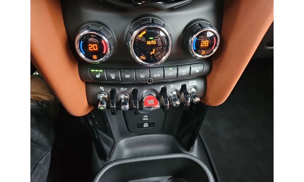586384