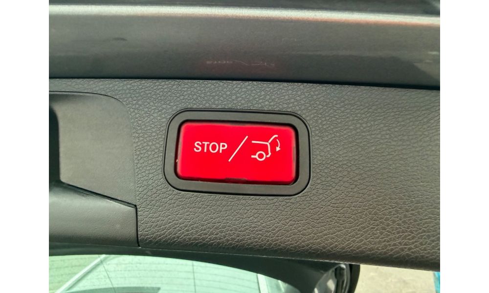 769858