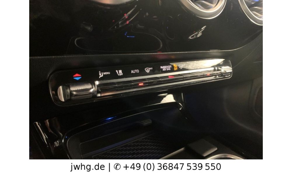 118051
