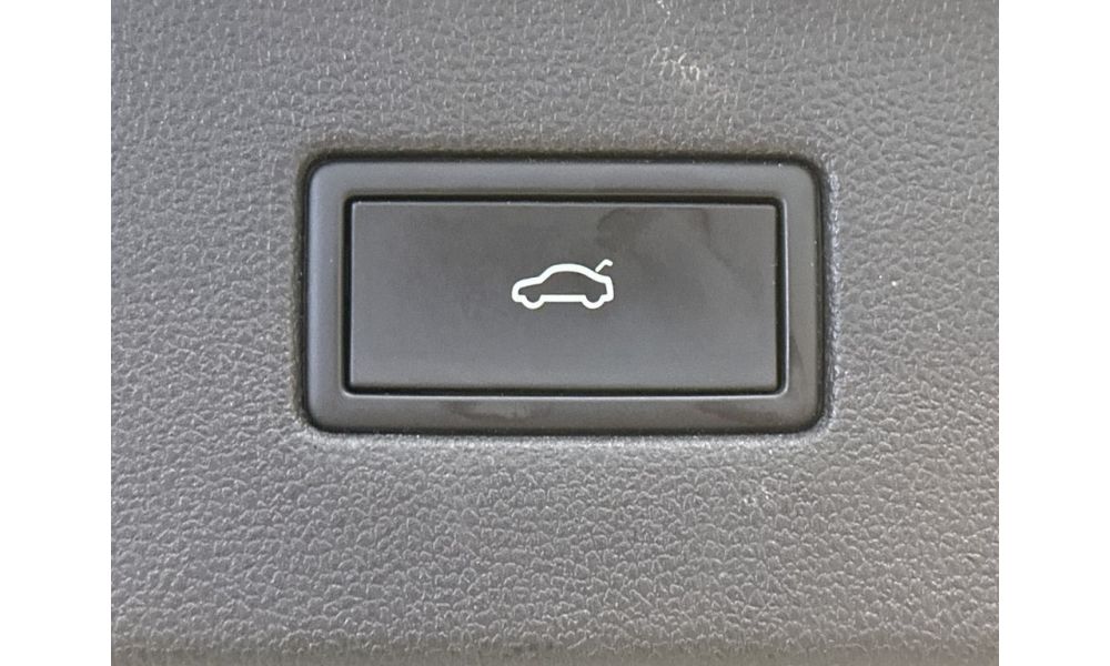 317763