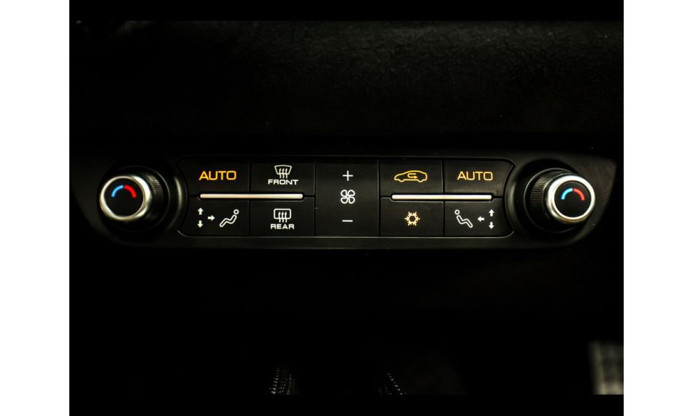 458701