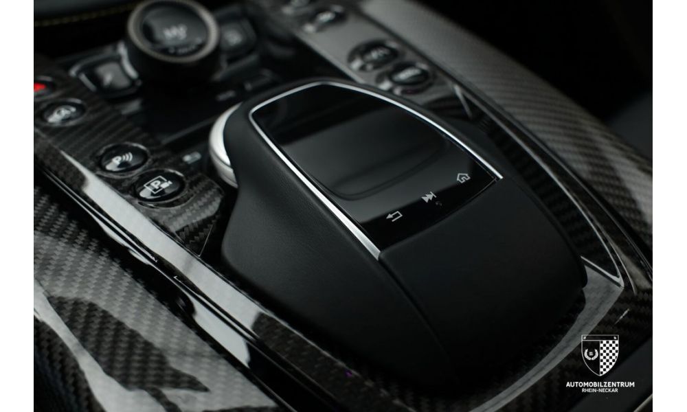 200748