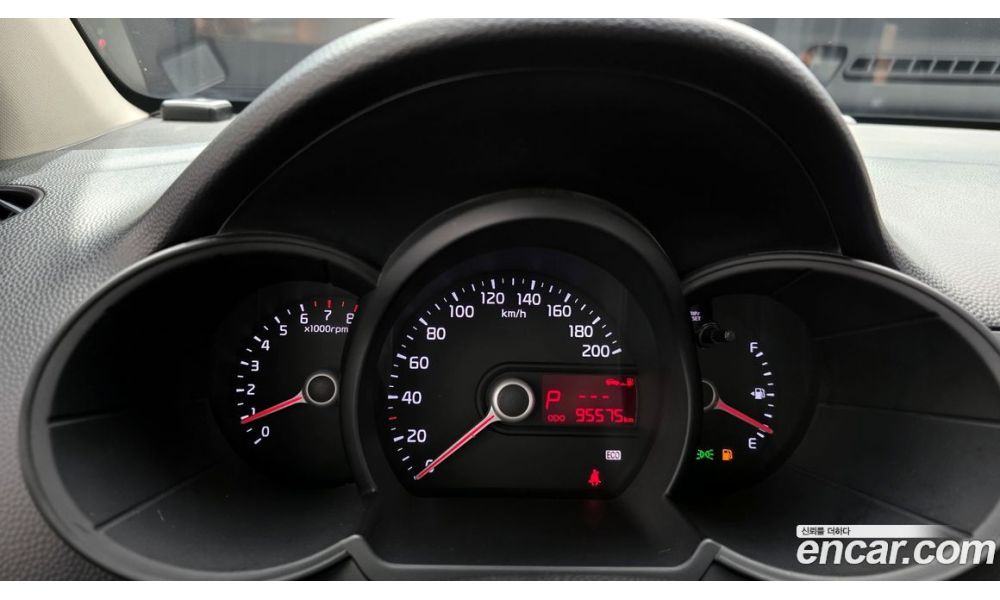 344667