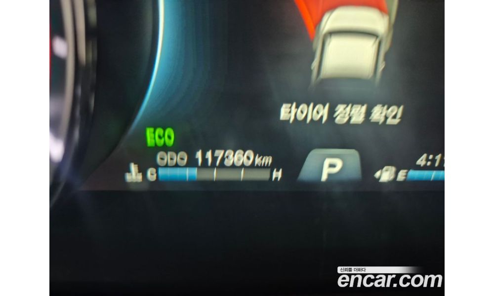 437605