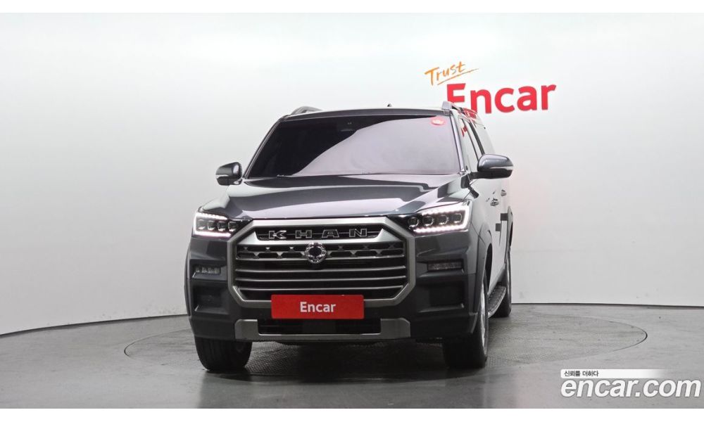 569679