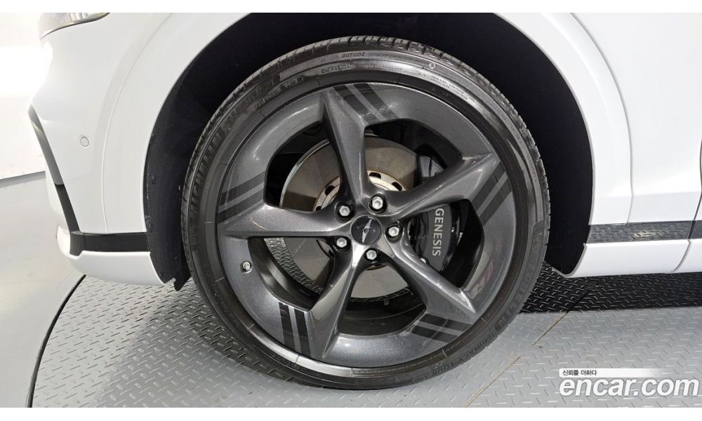 686756