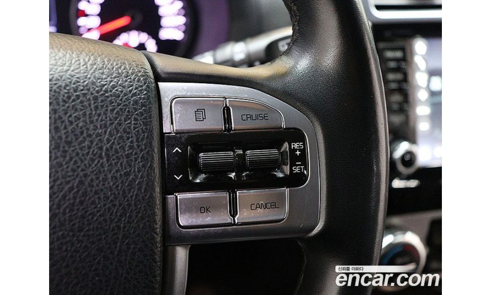606343