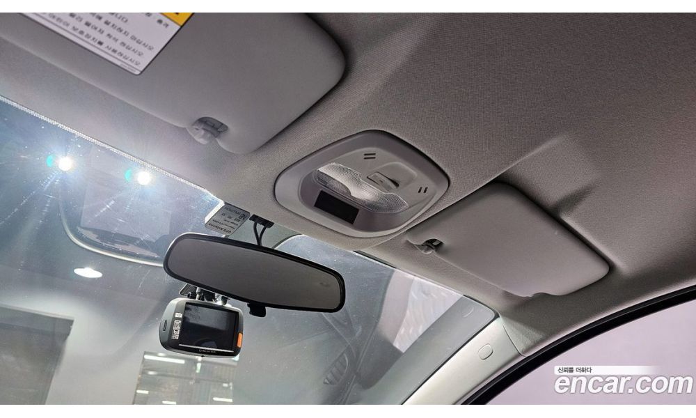 531443