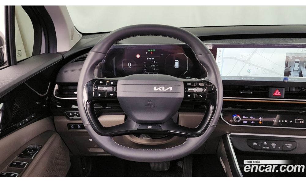 891106
