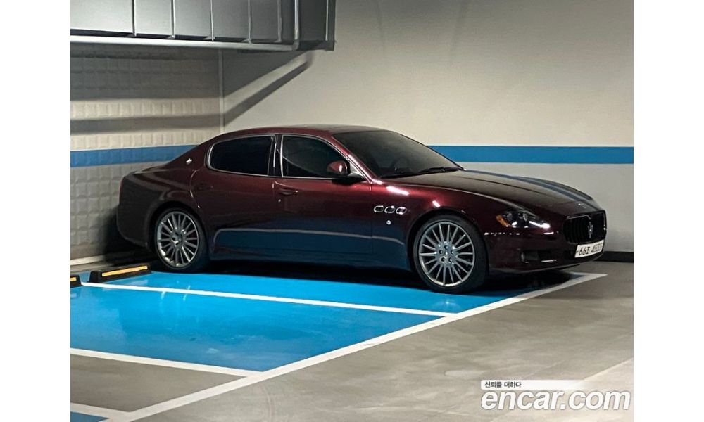944632