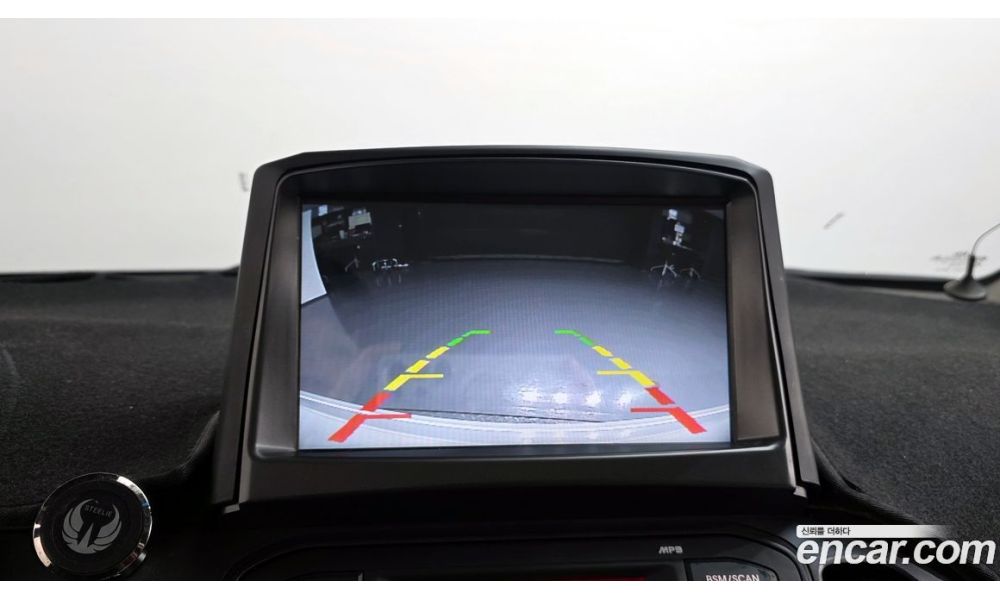 695745