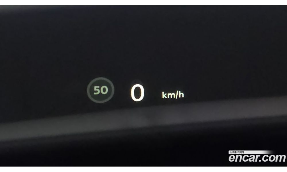 524377