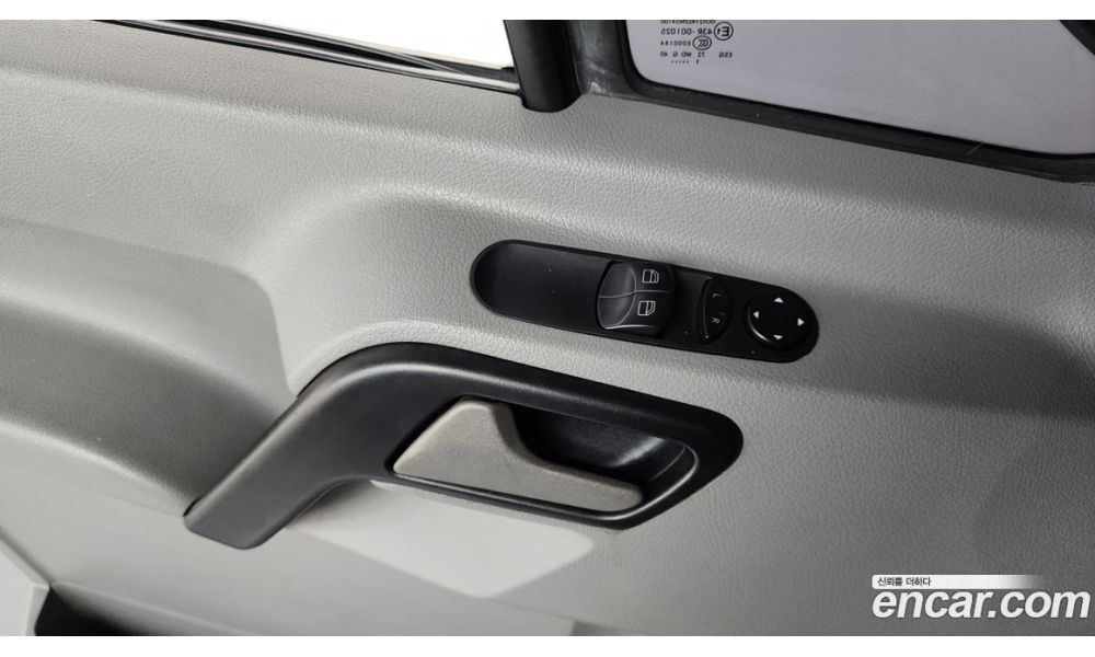 96092