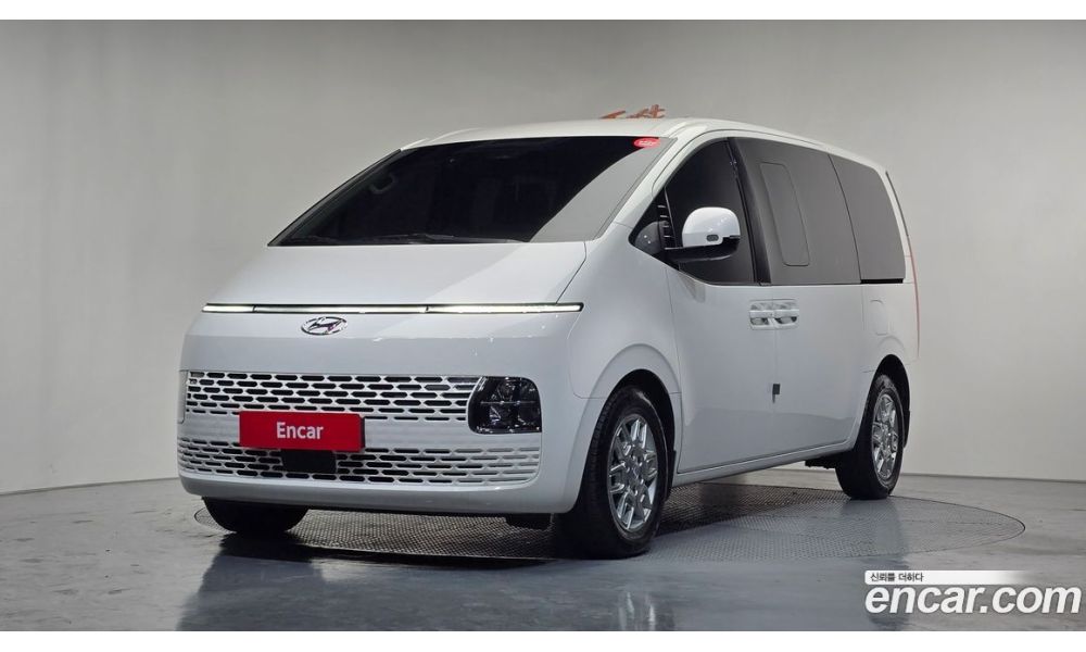 868046