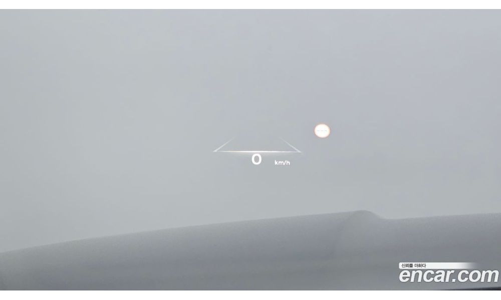 728946