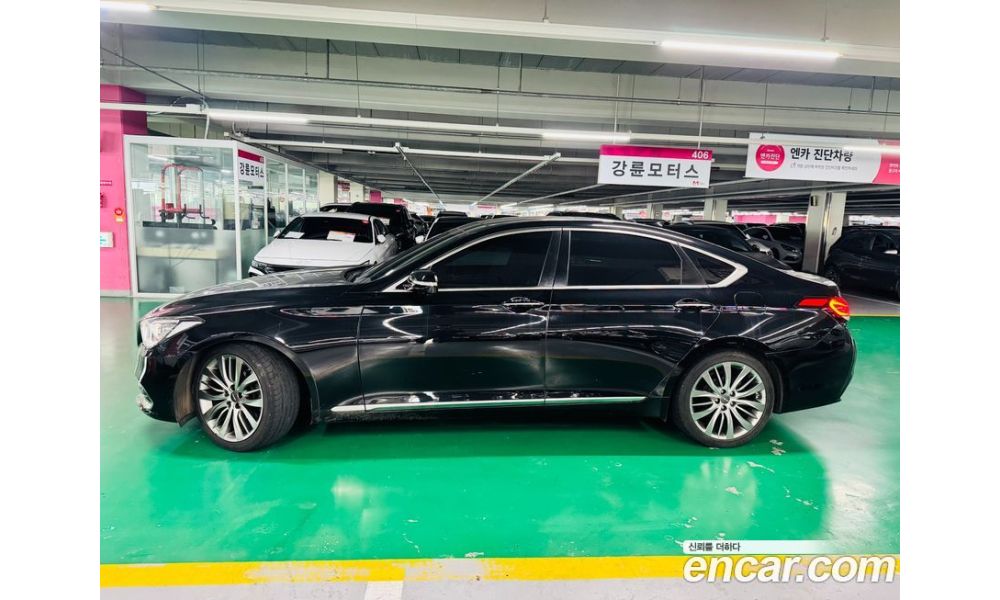 343986