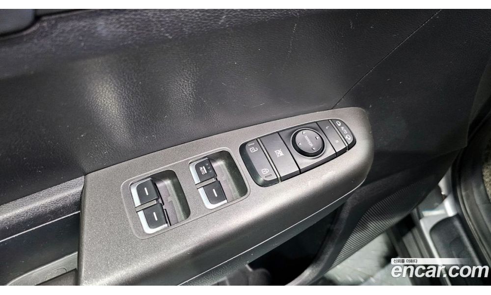 252747