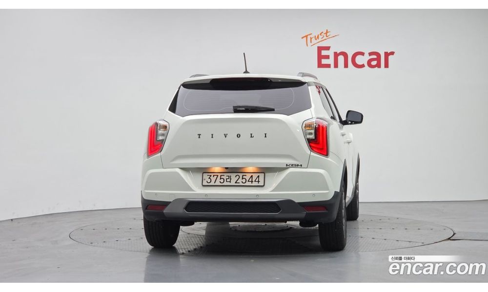 907307