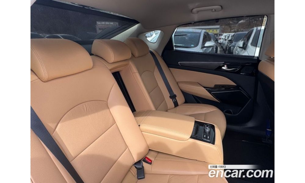 57557