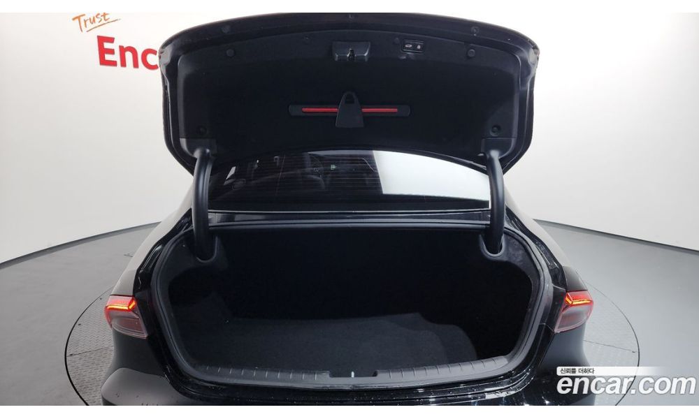 407657