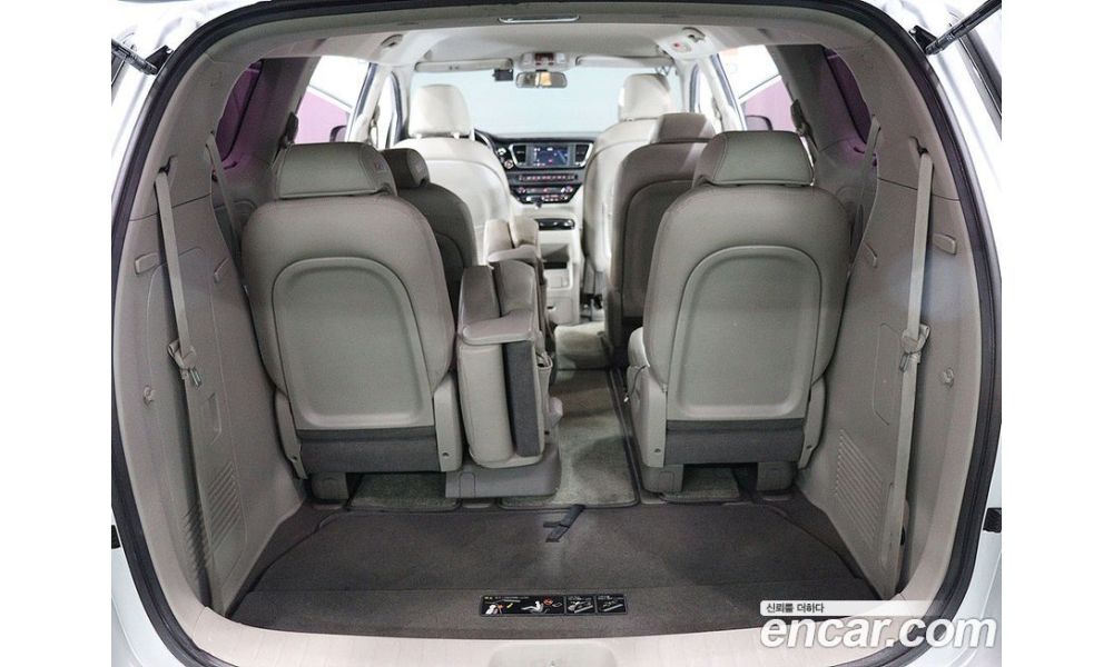 767233
