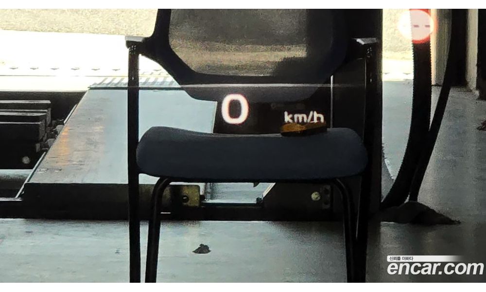 909421
