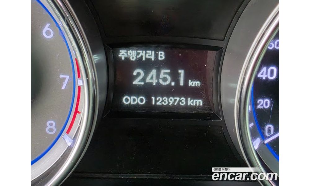 784225